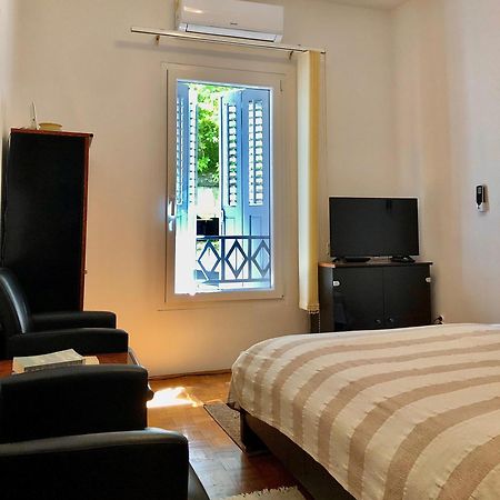 City Apartment Amfora Pula Exterior foto